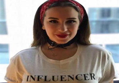 أسما شريف منير تطرح "طلقني" بمعرض القاهرة للكتاب 