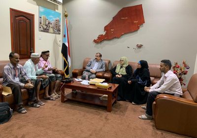 المجلس الانتقالي يؤيد مطالب نقابة المعلمين التربويين الجنوبيين