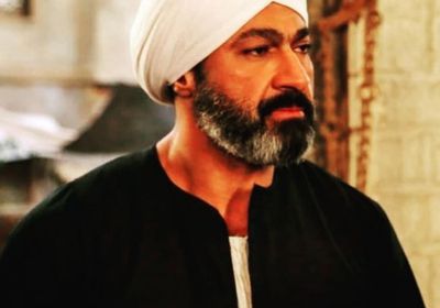 شاهد ياسر جلال في أحدث ظهور له في كواليس مسلسل "الفتوة"