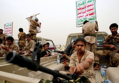 لدعم المجهود الحربي.. مليشيا الحوثي تفرض ألف ريال على طلاب الحديدة