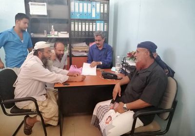 رئيس انتقالي ردفان يبحث احتياجات مستشفى المديرية