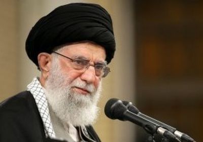 خامنئي: خطة السلام الأمريكية محكوم عليها بالفشل وعلينا الوقوف ضدها