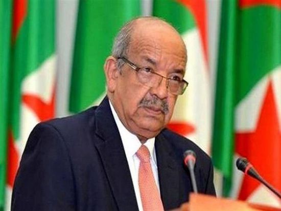  أول تعليق رسمي من الجزائر على "صفقة القرن"