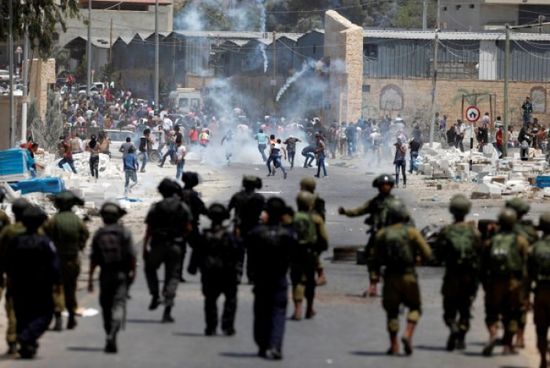  إصابة 7 فلسطينيين في مواجهات مع جيش الاحتلال الإسرائيلي قرب نابلس