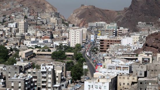 السيطرة على حريق بالقنصلية الروسية في عدن