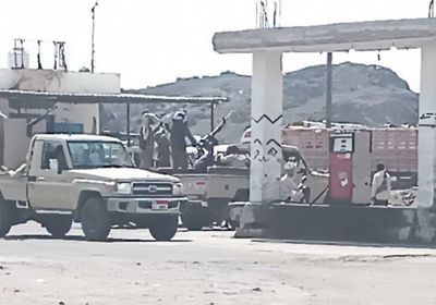 الأمن يحرر قاطرات احتجزها مواطنين في مسيمير لحج