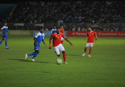الأهلي يتعادل مع الهلال السوداني بهدف لكل فريق