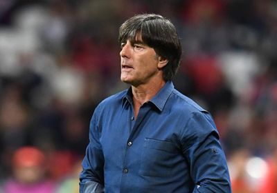 لوف يحذر من الافراط في التفاؤل