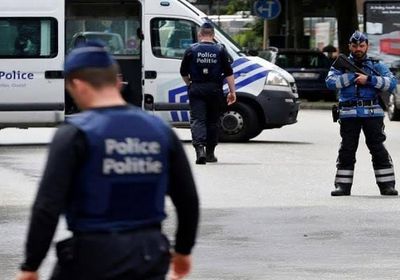 الشرطة البلجيكية تطلق النار على مسلح لطعنه شخصين