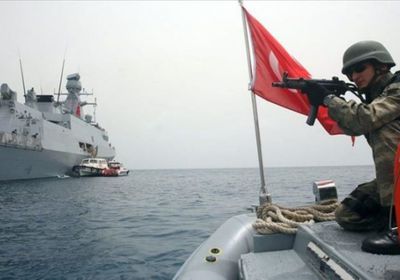 أردوغان يطلب مد مهام قواته البحرية في خليج عدن