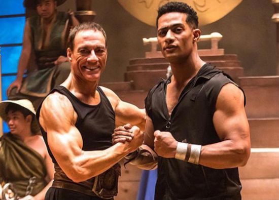 محمد رمضان يشارك جمهوره بفيديو كواليس إعلانه مع فان دام