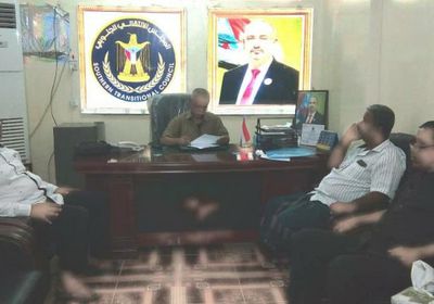 مناقشة الترتيبات النهائية لإقامة فعالية ذكرى الفنان فيصل علوي