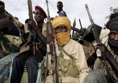 &rlm;تقرير يكشف تمويل قطر لتسليح المرتزقة الذين تنقلهم تركيا إلى ليبيا