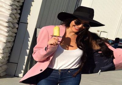 لاميتا فرنجية بإطلالة كاجوال في أحدث جلسة تصوير (صور)