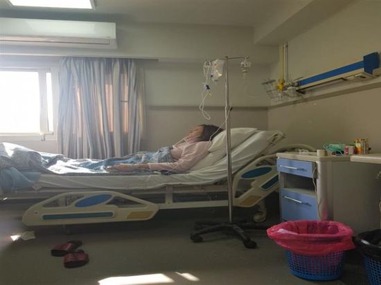 بعد نقلها المستشفى.. تعرف على تفاصيل الحالة الصحية لبشرى