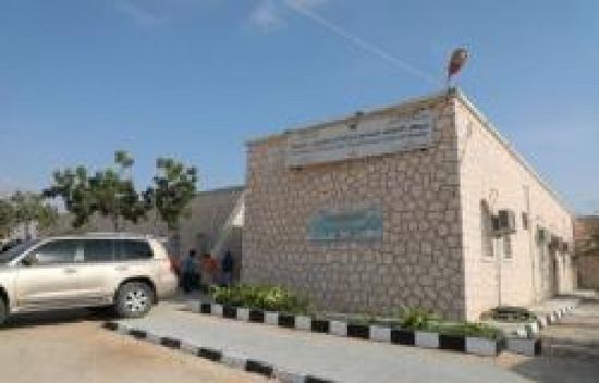 مستودع لمواد صناعة الأطراف في المكلا