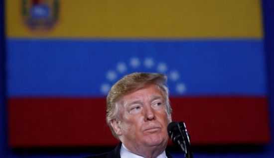 أمريكا تحذر فنزويلا بسبب غوايدو