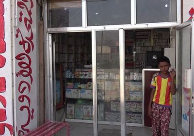 قناص حوثي يصيب شابا في حيس