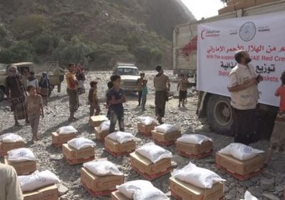 أعلن مضاعفة جهوده.. الهلال الإماراتي: 24 طن أغذية لأهالي سرار