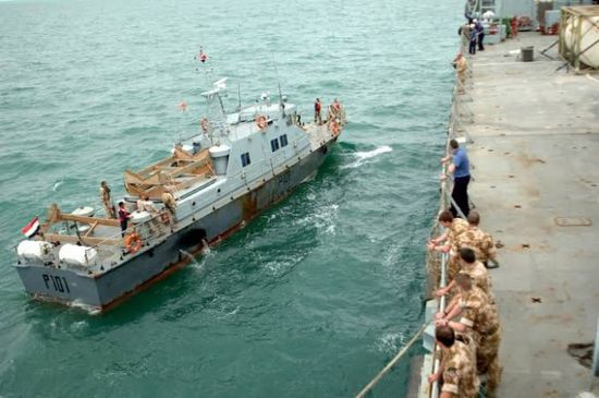 برلماني عراقي يحذر من عواقب عدم فحص السفن القادمة من الصين