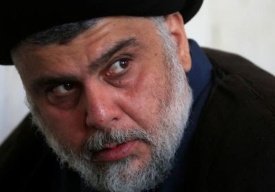 سياسي يتوقع تنصيب "الصدر" زعيمًا لمليشيات إيران بالعراق