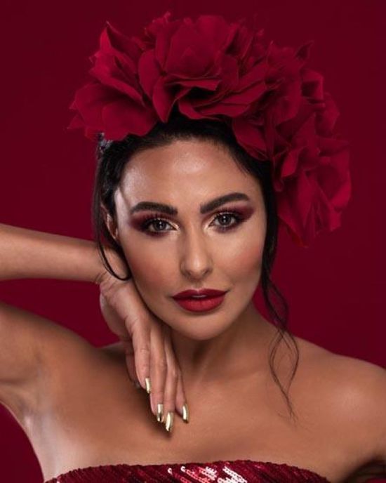 ميس حمدان تتألق بالأحمر في أحدث جلسة تصوير (صور)