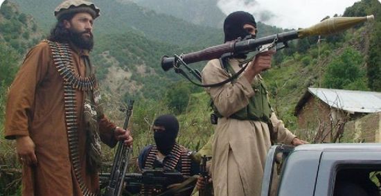 عضو بارز في حركة "طالبان" الباكستانية يهرب من الحبس 