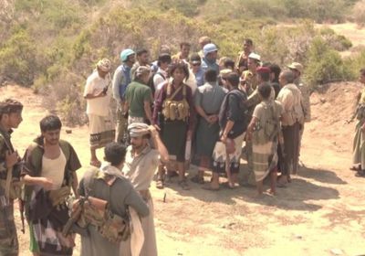 مليشيا الحوثي تقصف نقطة الارتباط الرابعة بالحديدة