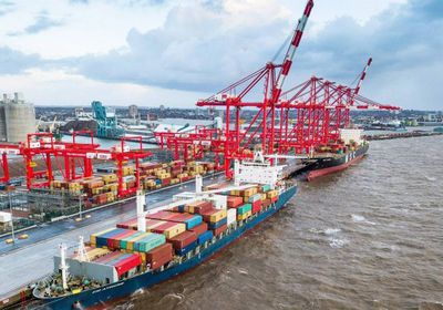 بريطانيا تعتزم إنشاء 10 موانئ معفاة من الرسوم الجمركية