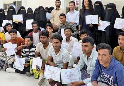 38 من مبتعثي "خليفة الإنسانية" يجتازون دورتي الإنجليزية والحاسوب