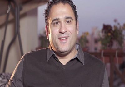 أكرم حسني :فخور بمشاركتي في كليب "سقف"