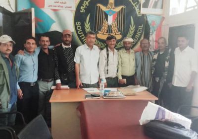 المجلس الانتقالي يناقش تحسين الأداء الإعلامي بمحافظة الضالع