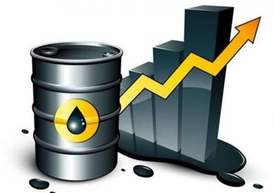 النفط يرتفع 1% بدعم معنويات إيجابية في الأسواق الآسيوية