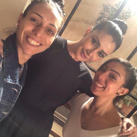 بالصور.. غادة عبدالرازق تتعلم الباليه بسبب "حفلة 9"