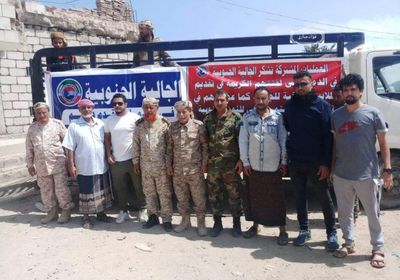 الجالية الجنوبية بالدمام تدعم جبهات الضالع بـ"الملابس"