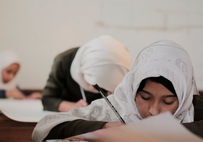 يونيسف تؤكد استمرار برنامج التغذية المدرسية باليمن