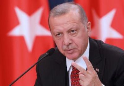أردوغان يهاجم المعارضة داخل تركيا ويصف فتح الله غولن بـ"الإرهابي"