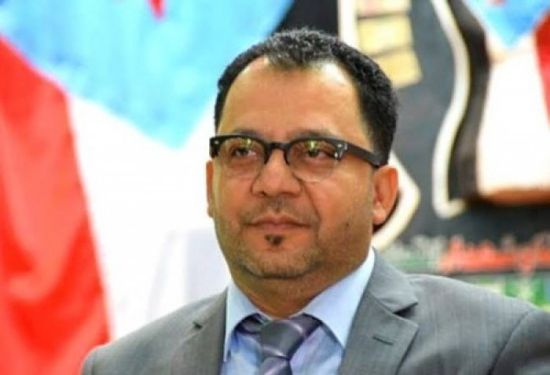 الكاف: "الانتقالي" تحمل المسؤولية والتزم بجميع بنود اتفاق الرياض