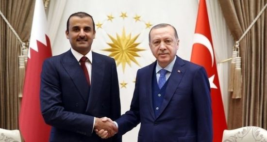 إعلامي سعودي: قطر وتركيا يسرقان خيرات السودان