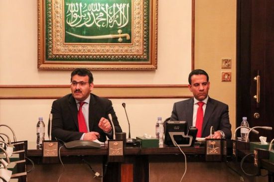في مؤتمر بلندن..آل جابر ومتحدث التحالف يوضحان آخر مستجدات الأوضاع باليمن