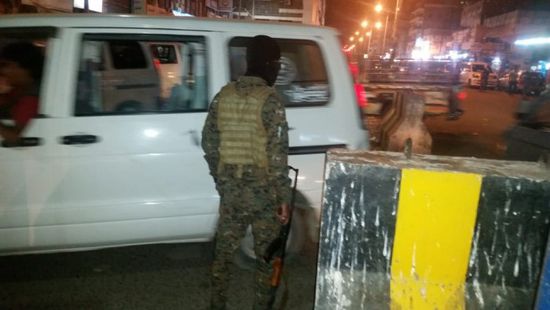 الأجهزة الأمنية تضبط عدد من الدراجات النارية المخالفة في الشيخ عثمان