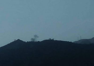 الحوثيون يفرغون قرى جبهة ثرة من ساكنيها