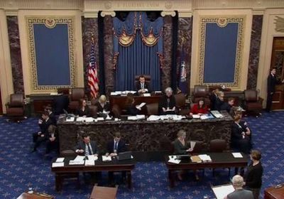 الشيوخ الأمريكي يوافق على قرار يقيد صلاحيات ترامب في الحرب ضد إيران