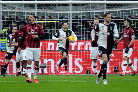 رونالدو يحرم ميلان من الفوز بهدف قاتل في كأس إيطاليا