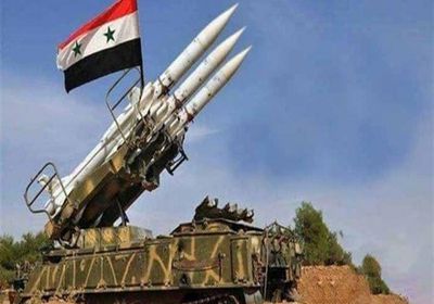 الدفاع الجوي السوري يعترض صواريخ قادمة من الجولان المحتل