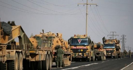 المرصد السوري: تركيا أدخلت 1900 شاحنة وآلية عسكرية إلى  سوريا في فبراير