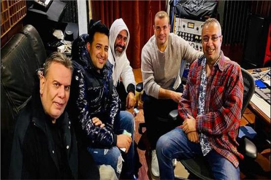 تامر حسين يهنئ مدير أعمال عمرو دياب بأول تعاون له مع الهضبة 