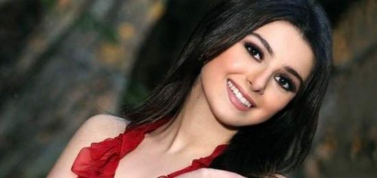 ماريتا الحلاني تحتفل مع جمهورها بعيد الحب بأغنية ليارا (فيديو)