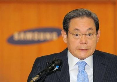  رئيس سامسونج يستقيل من منصبه بسبب فساده