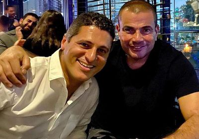 عمرو منسي يهنئ عمرو دياب بألبوم "سهران" (صورة)